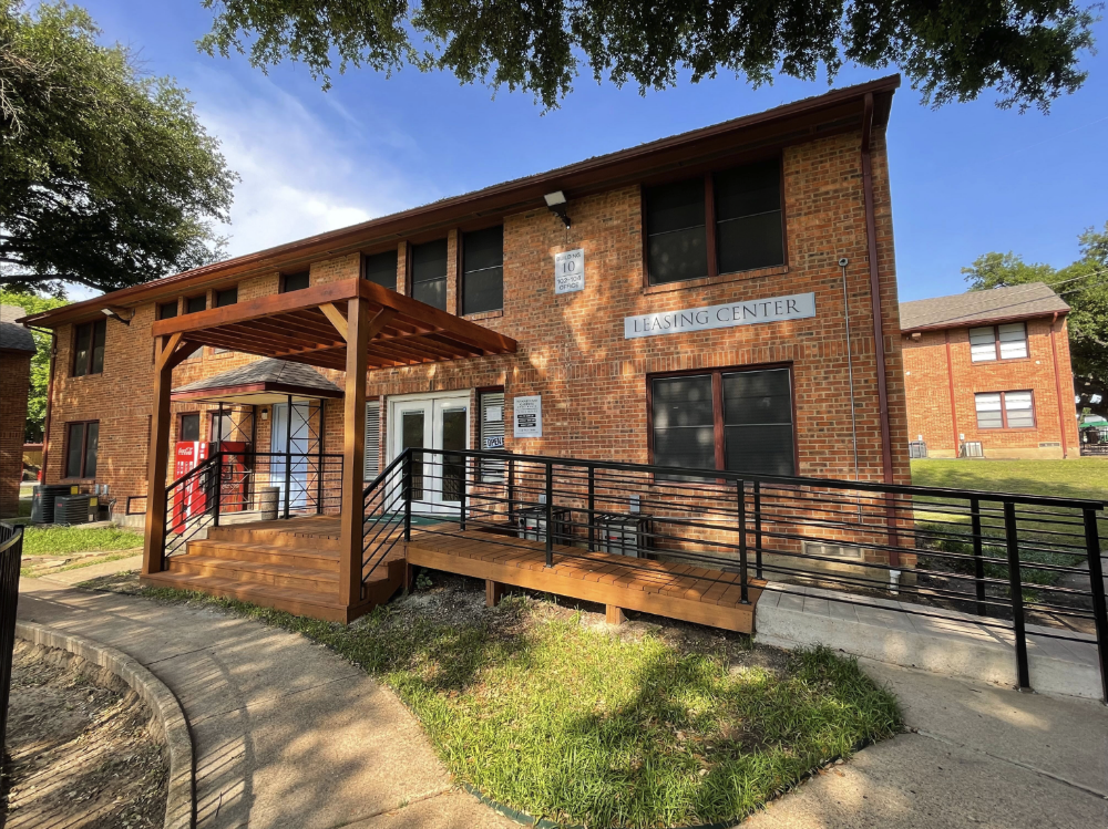 Wynnewood Gardens Apartments
