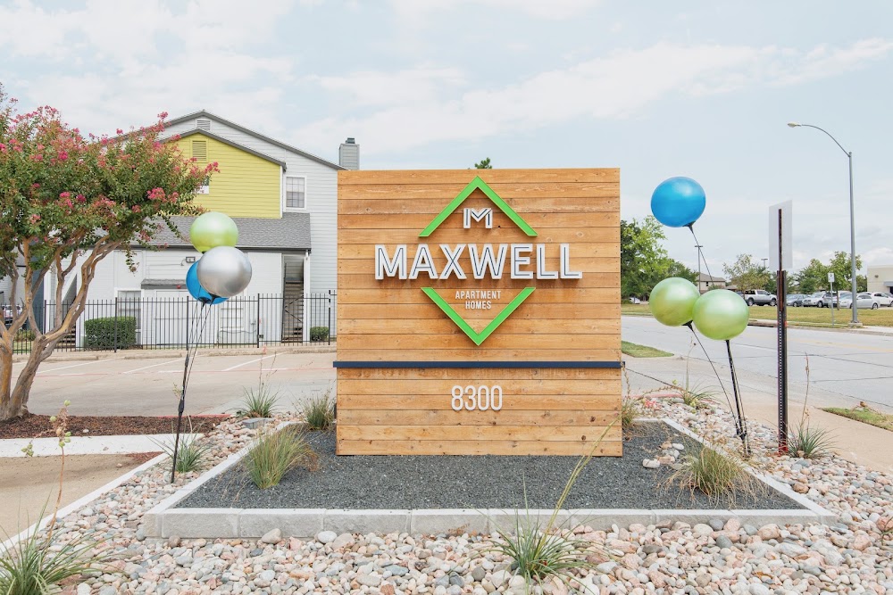 Maxwell Apartments