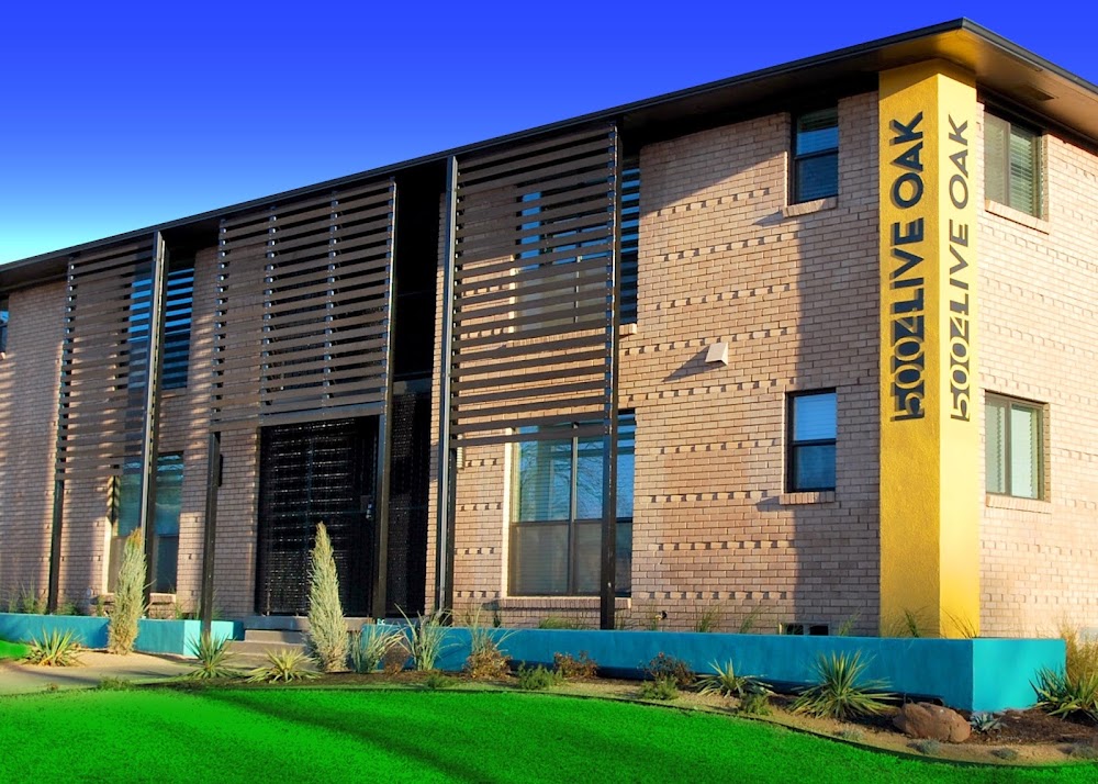 5004 Live Oak Apartments
