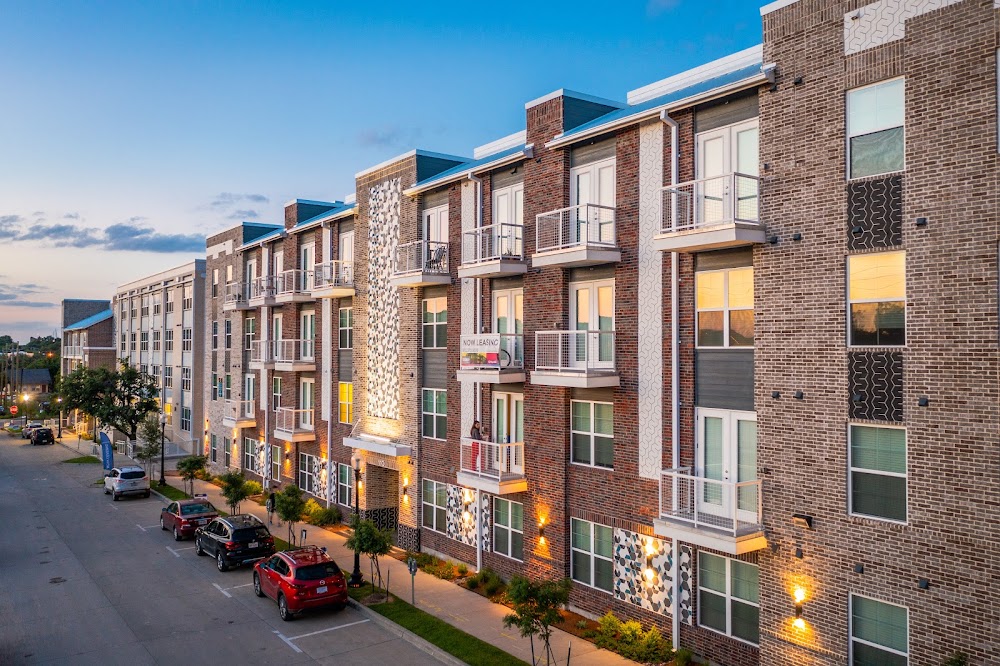 The Madison at Bishop Arts Apartments