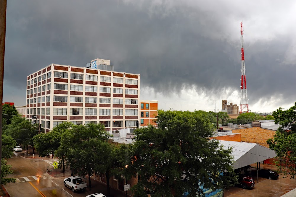 3200 Main