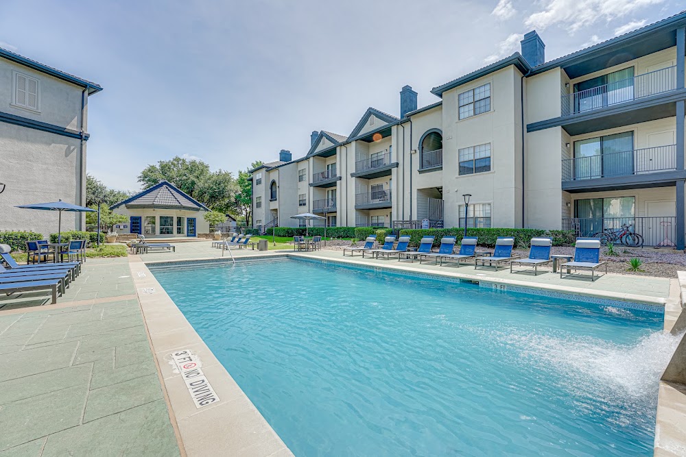 Carmel Creekside Apartments