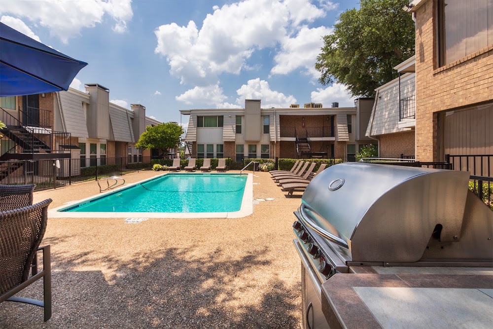 Woodbridge Apartments