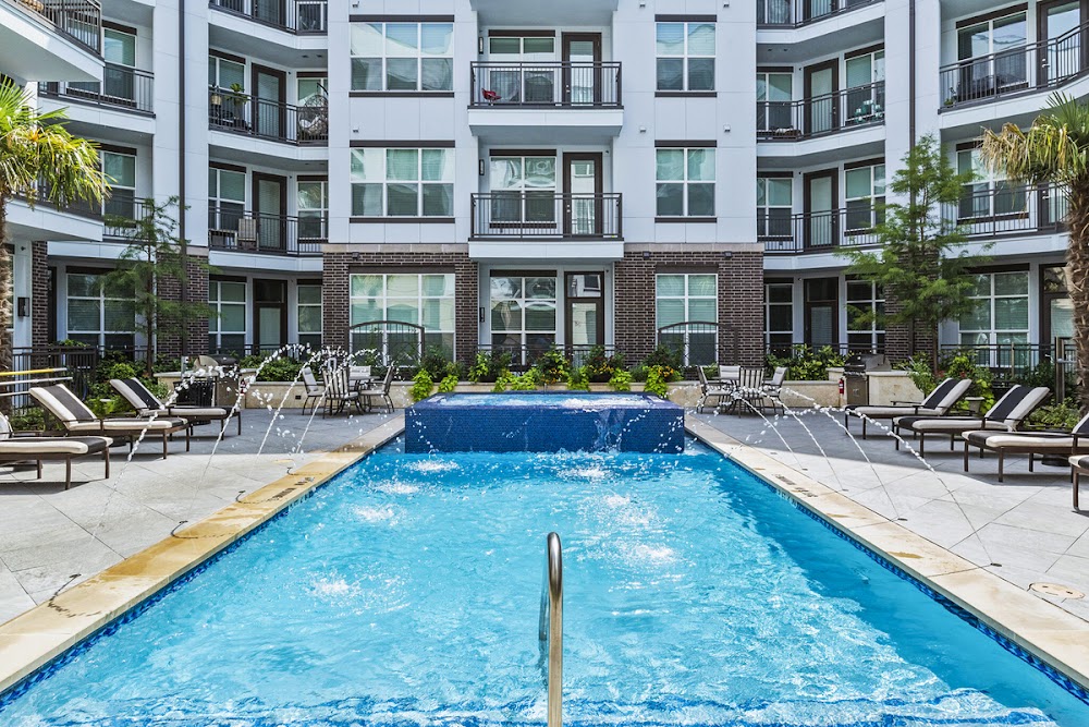 Luxia Swiss Avenue Apartments