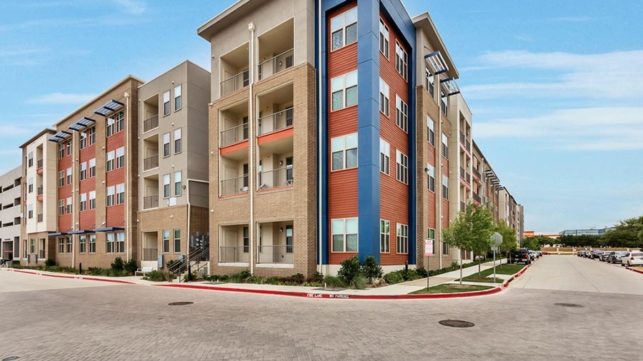 Landing Furnished Apartments at The Mark at Midtown