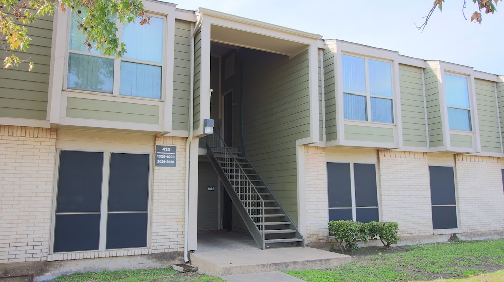 Cherokee Village Apartments