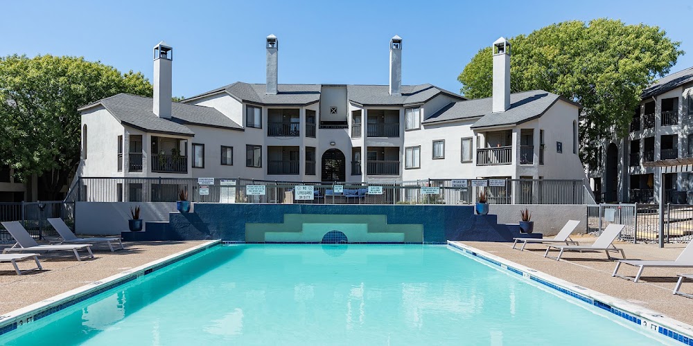 Waverly Park Apartments