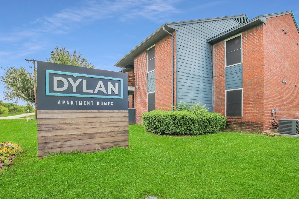Dylan Apartments