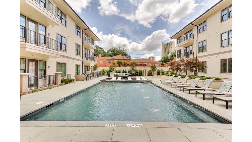 The Laurel Preston Hollow