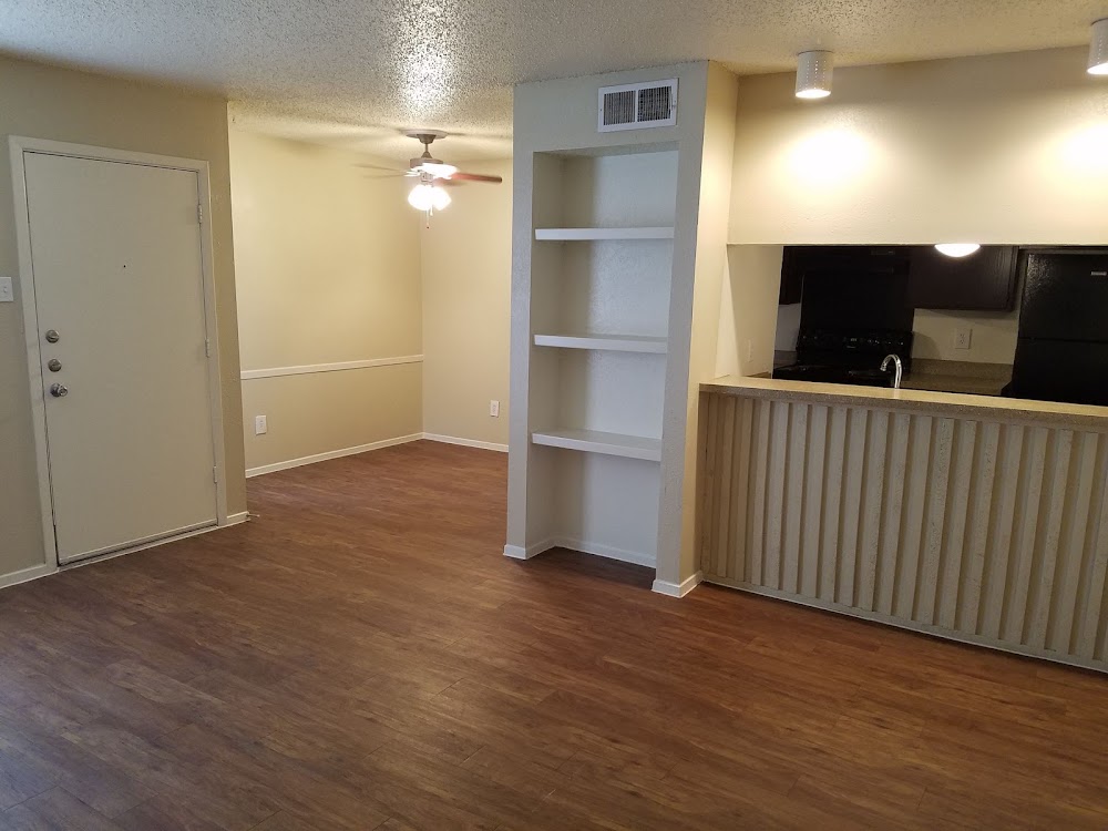 Steeplechase Apartments