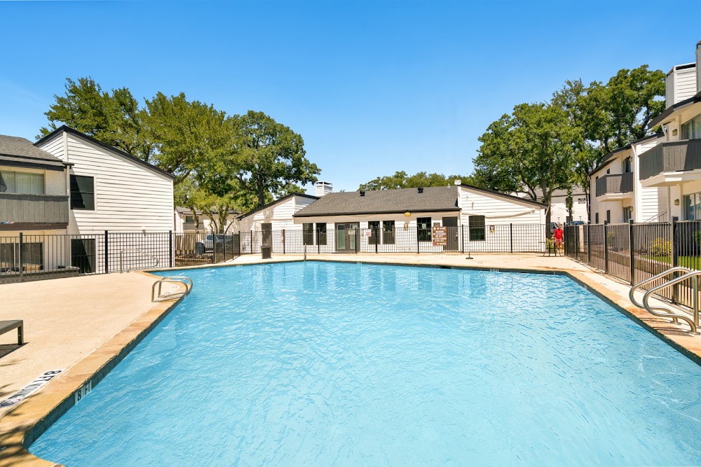 Caden Apartments
