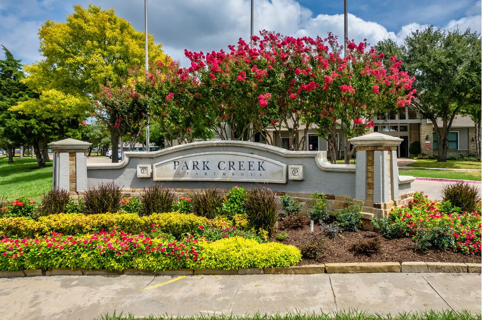 Park Creek Apartments
