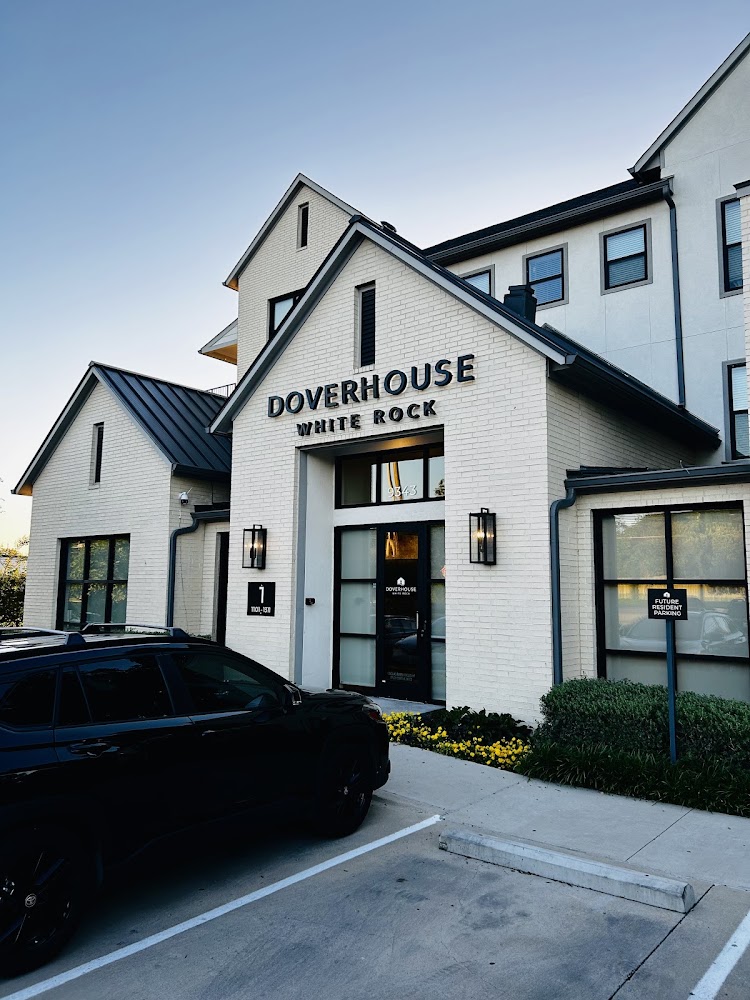 Doverhouse Apartments
