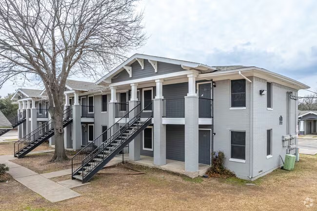 Eban Village Apartments