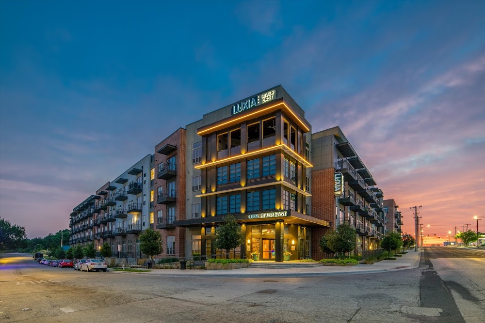 Luxia River East Apartments