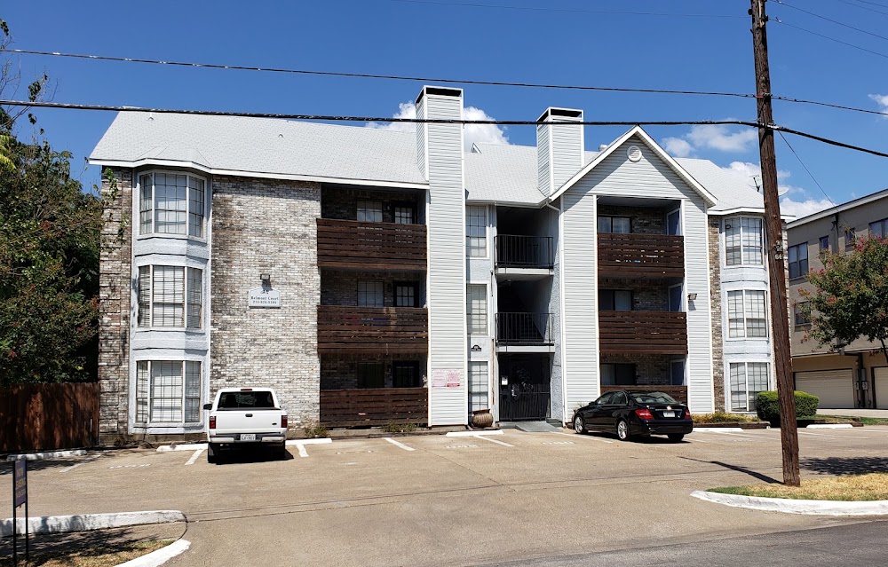 Belmont Court Apartments