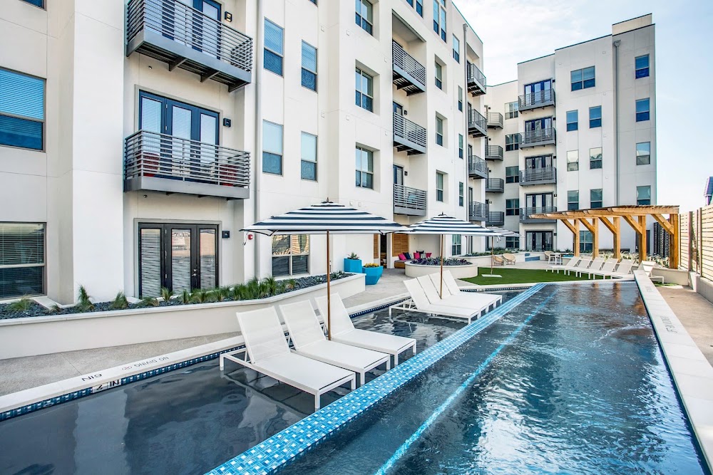 Bandera at Preston Hollow