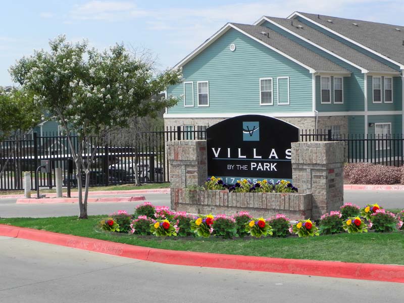 Villas by the Park Apartments