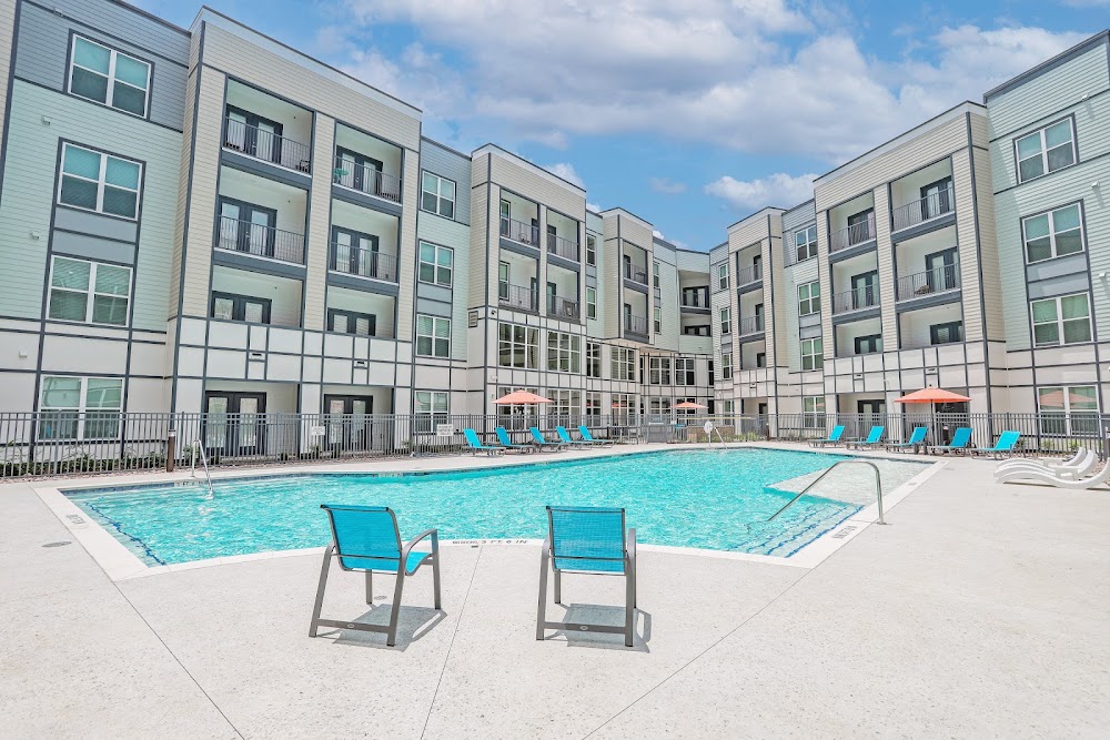 Gateway Oak Cliff Apartments