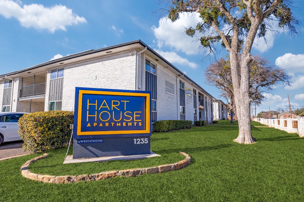 Hart House Apartments